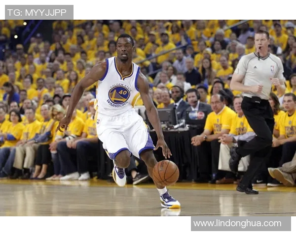 哈里森巴恩斯:从新秀到全能球员的成长之路与篮球智慧