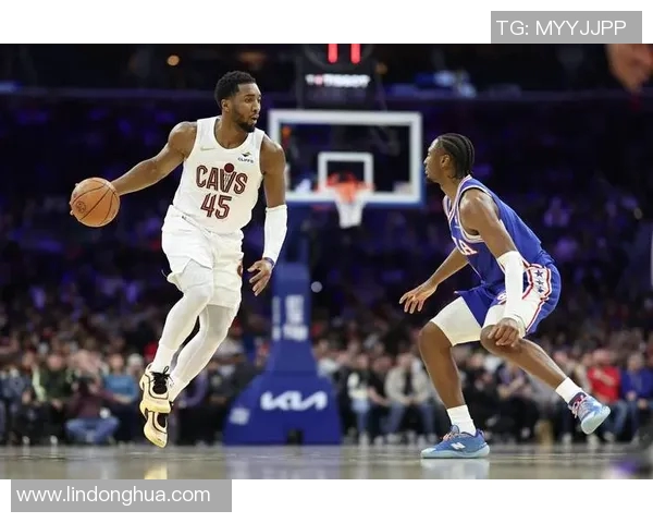 多诺万米切尔的篮球之路与未来展望：从新秀到全明星的蜕变之旅