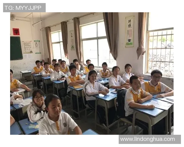 景菡一的成长之路与梦想追寻：从平凡到卓越的奋斗故事